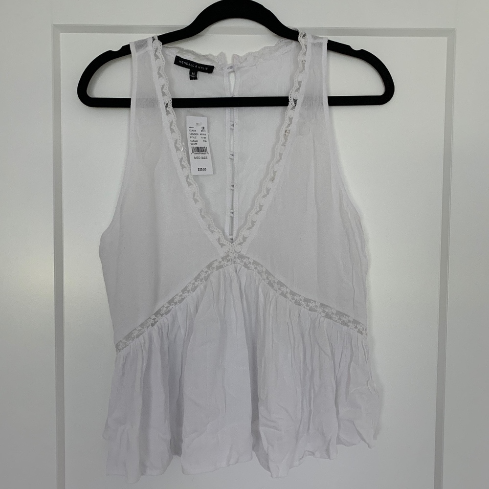 Kendall and Kylie tee